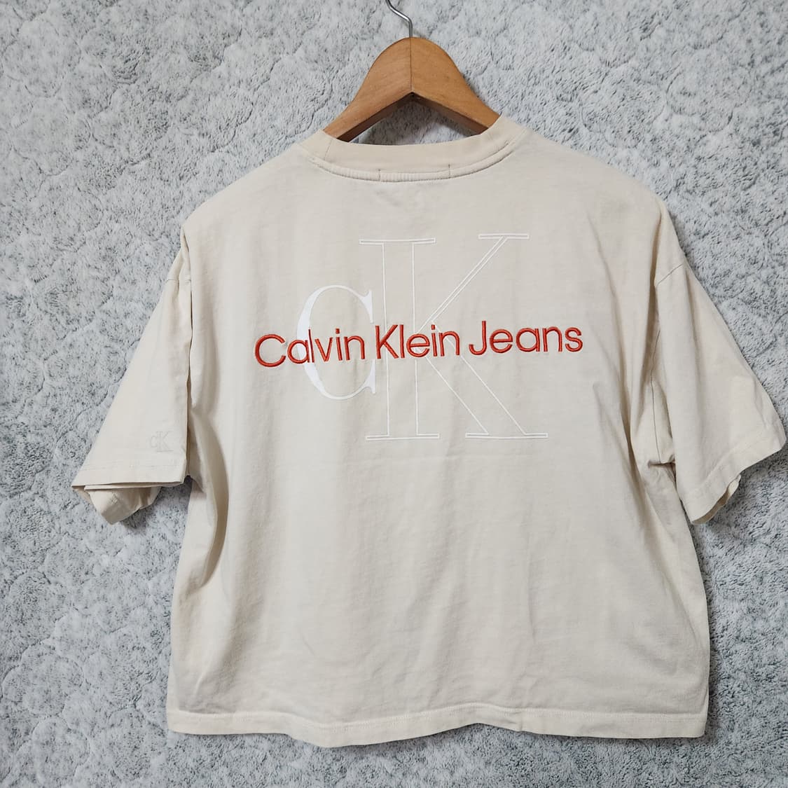 276A [S] 캘빈클라인 크롭 반팔 티셔츠
 상품이미지3