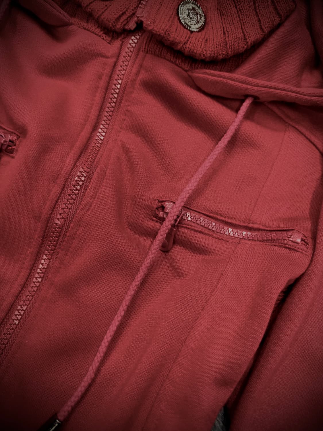 Cecil McBee 레드 Y2K 은장단추 후드집업 상품이미지6