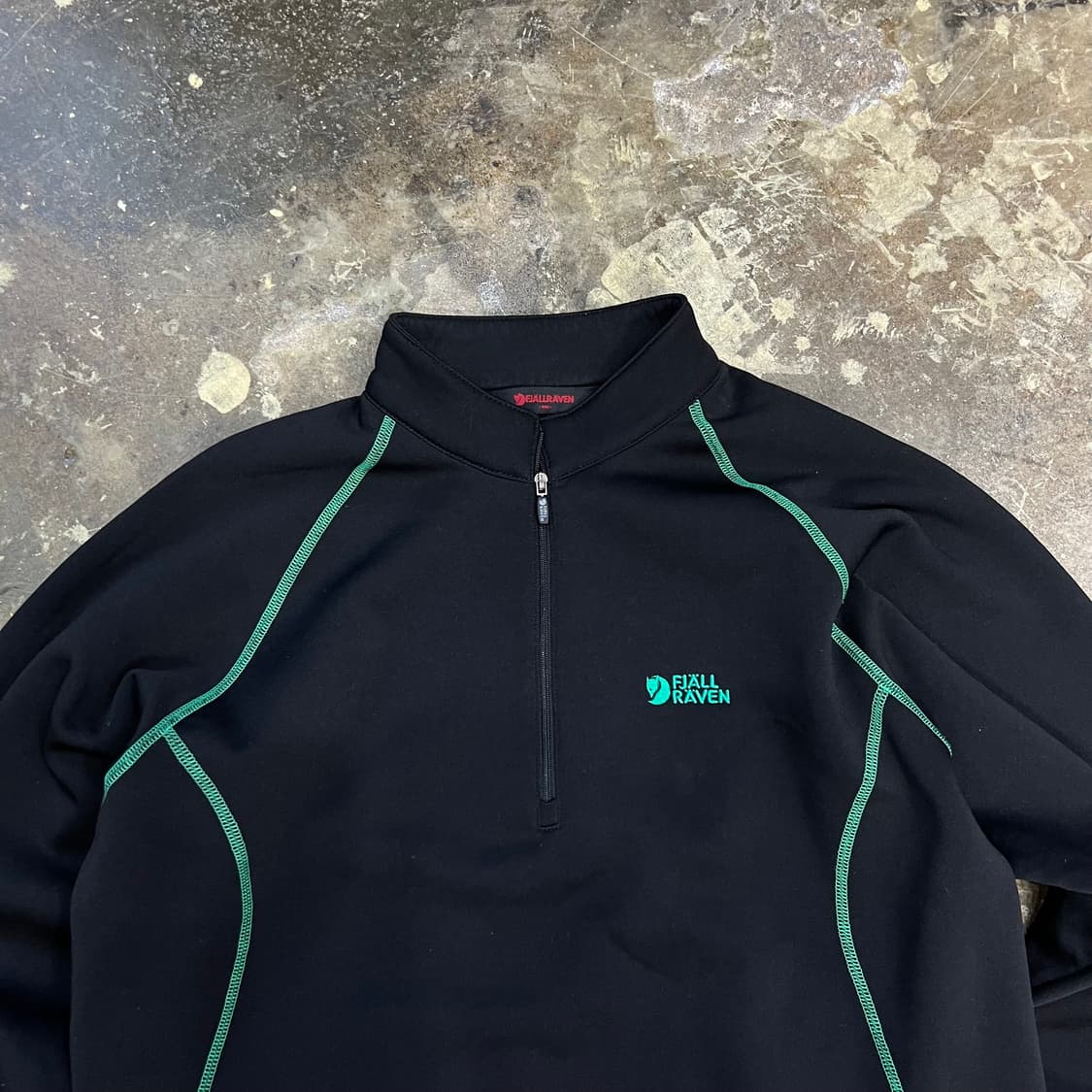 100) 피엘라벤 기모 하프집업 티셔츠 상품이미지2