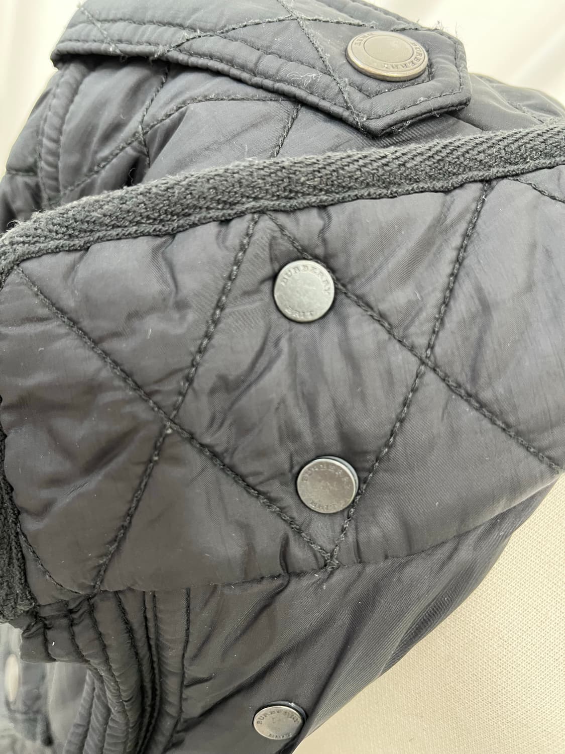 버버리 브릿 블랙 퀼팅 자켓 S 상품이미지4