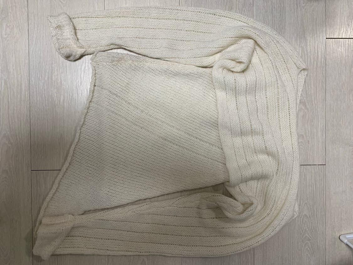 한소희 레이어드 홀터 니트 상품이미지4