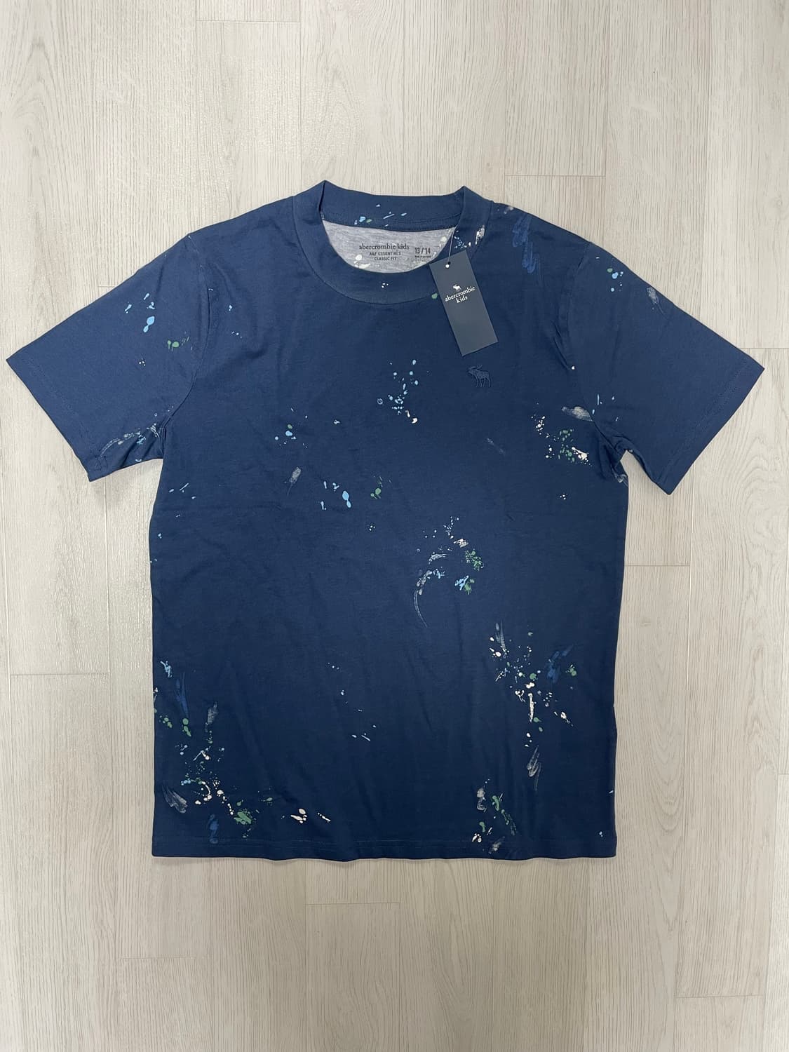 아베크롬비 반팔티 상품이미지1