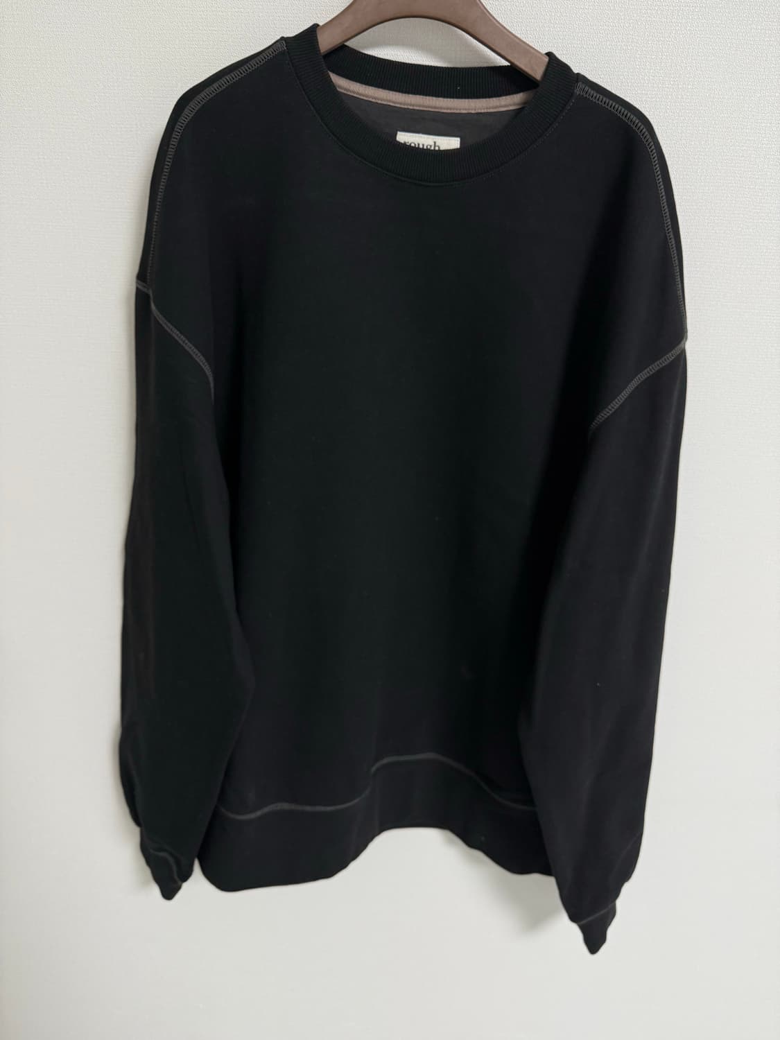 러프사이드 맨투맨 상품이미지1