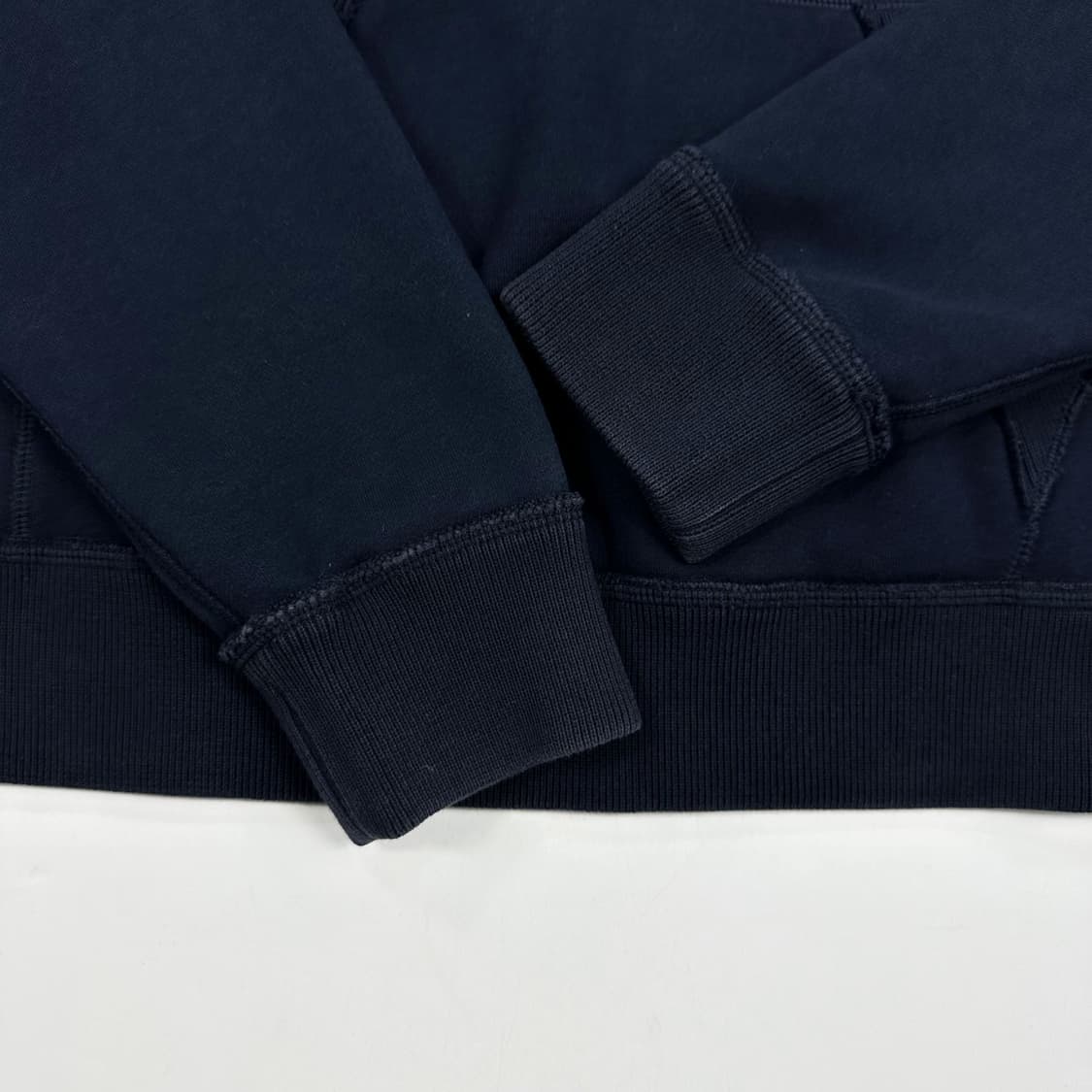 아베크롬비 뉴욕 피치 다크네이비 후드티 (M) 상품이미지4