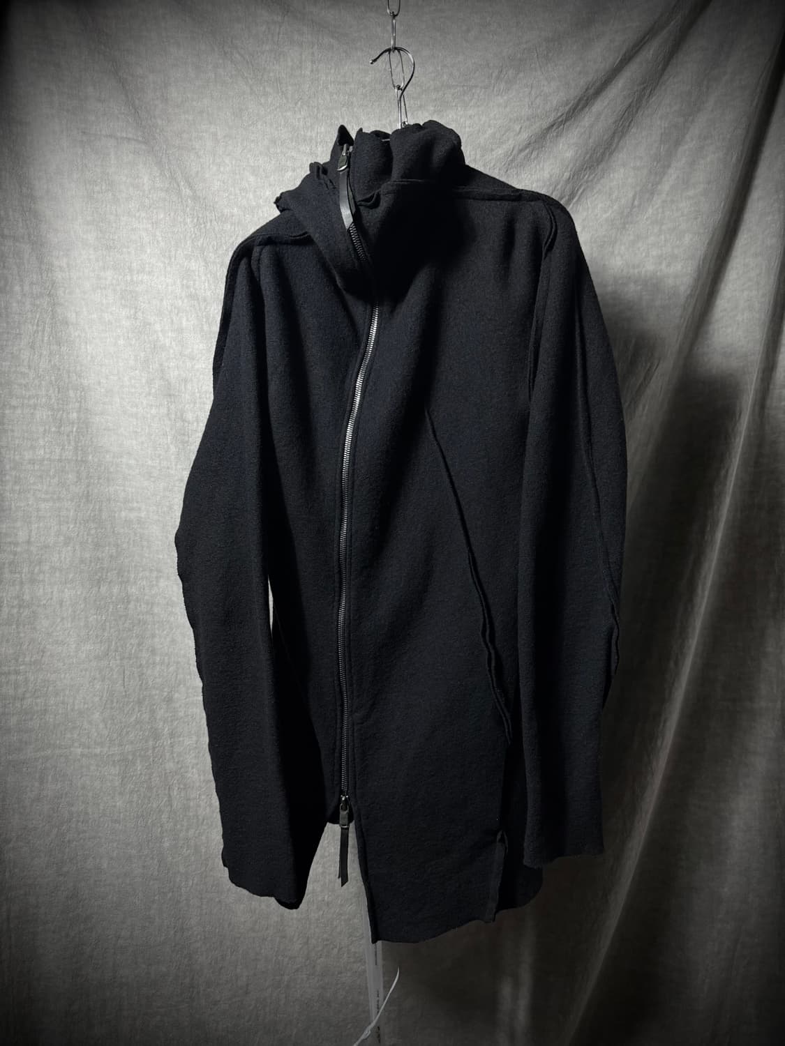 Leon Emanuel Blanck Asymmetric Zip Up 상품이미지2