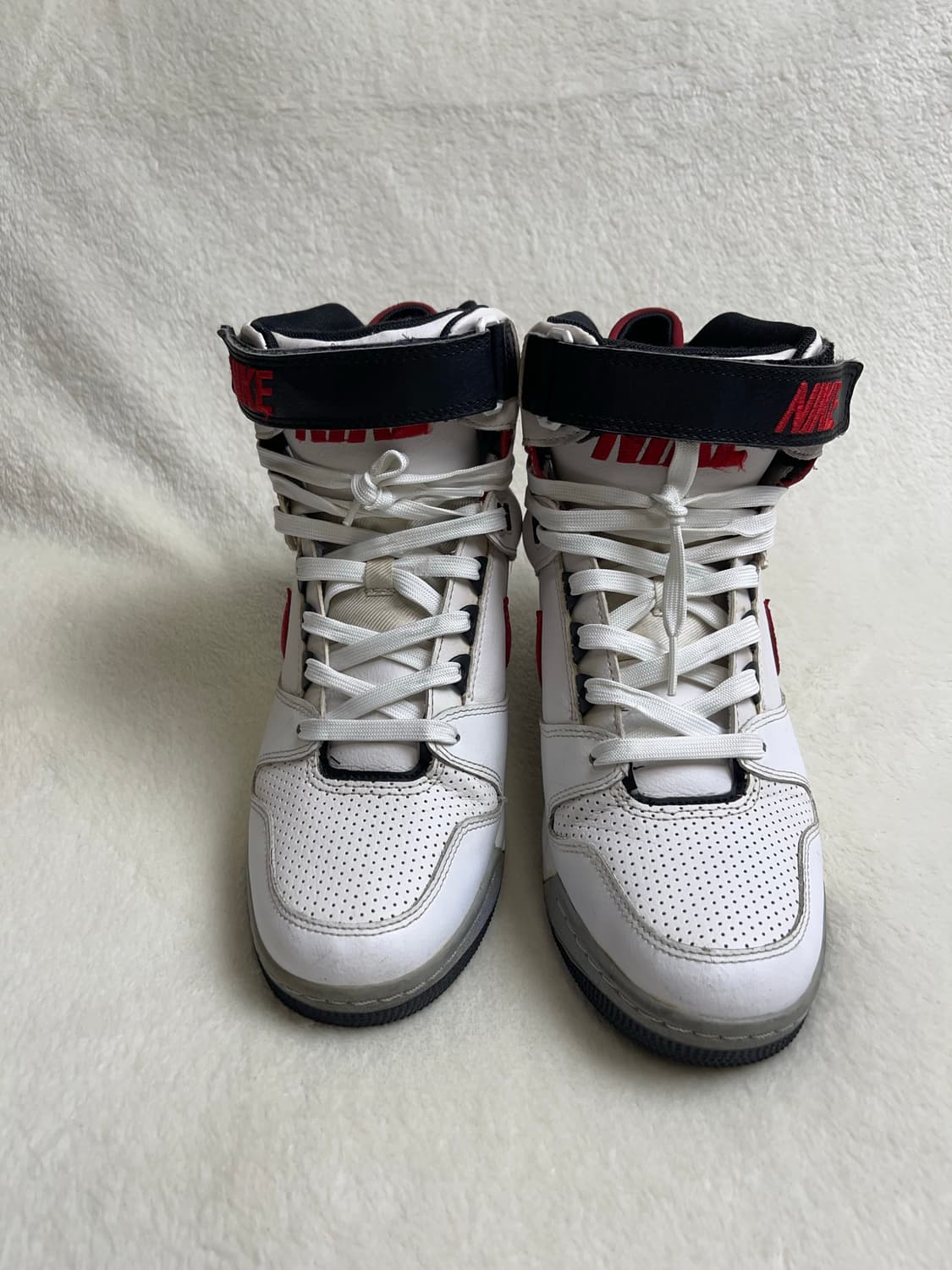 [250] 나이키 에어 레볼루션 스카이 하이 상품이미지2