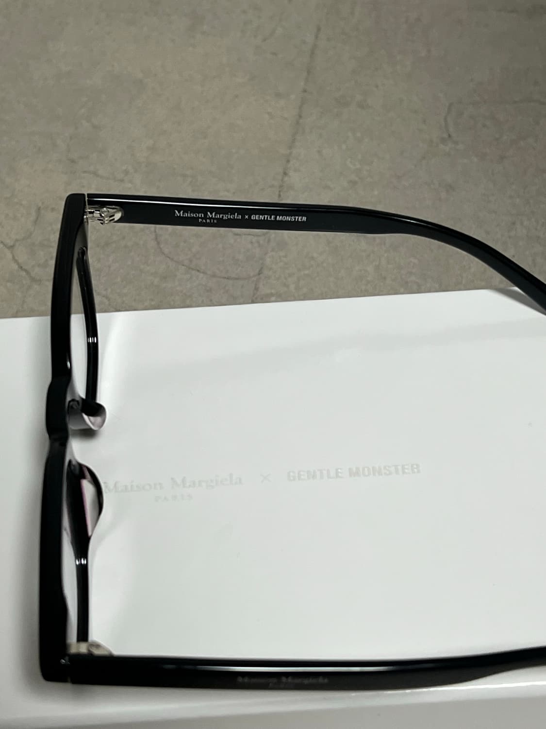 젠틀몬스터 마르지엘라 mm010 블랙 상품이미지5