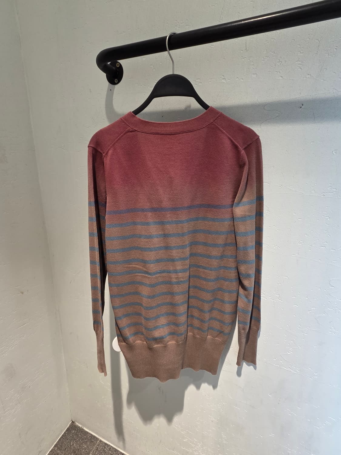 비비안웨스트우드 그라데이션 가디건💯 상품이미지4