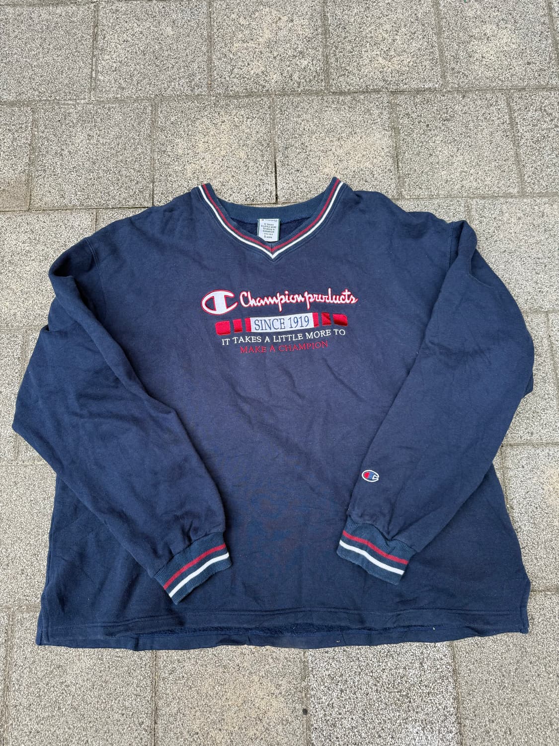 챔피온 네이비 브이넥 맨투맨 상품이미지1