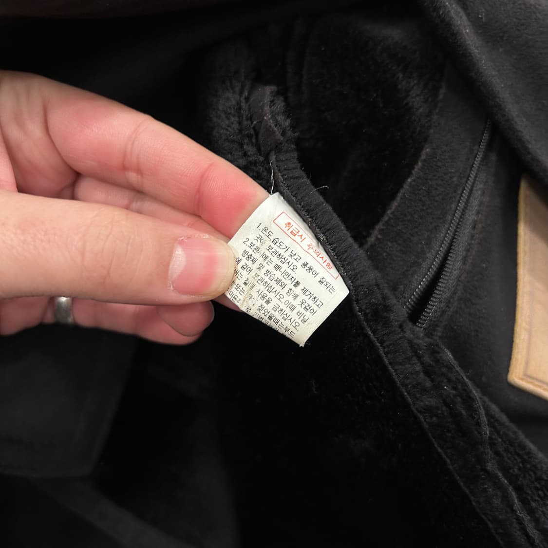 B.O CLUB 밍크헤어 스웨이드 무스탕 하프코트 상품이미지4