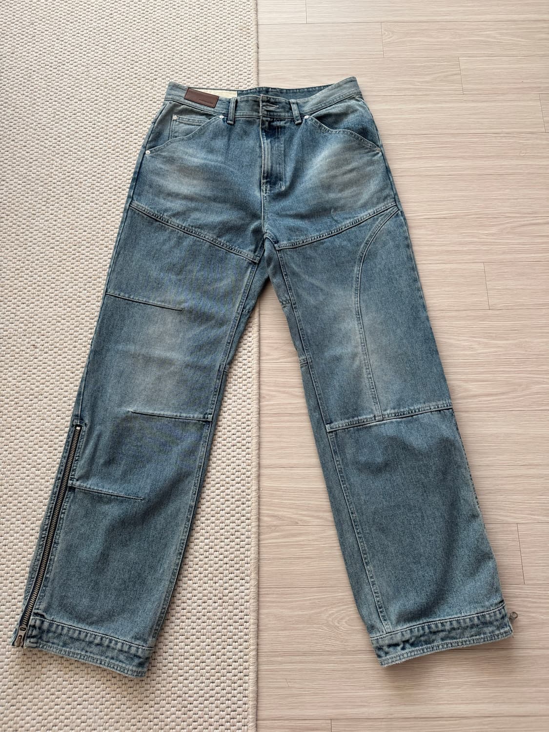 앤더슨벨 워시드 블루 지퍼 와이드 레그 진 상품이미지1