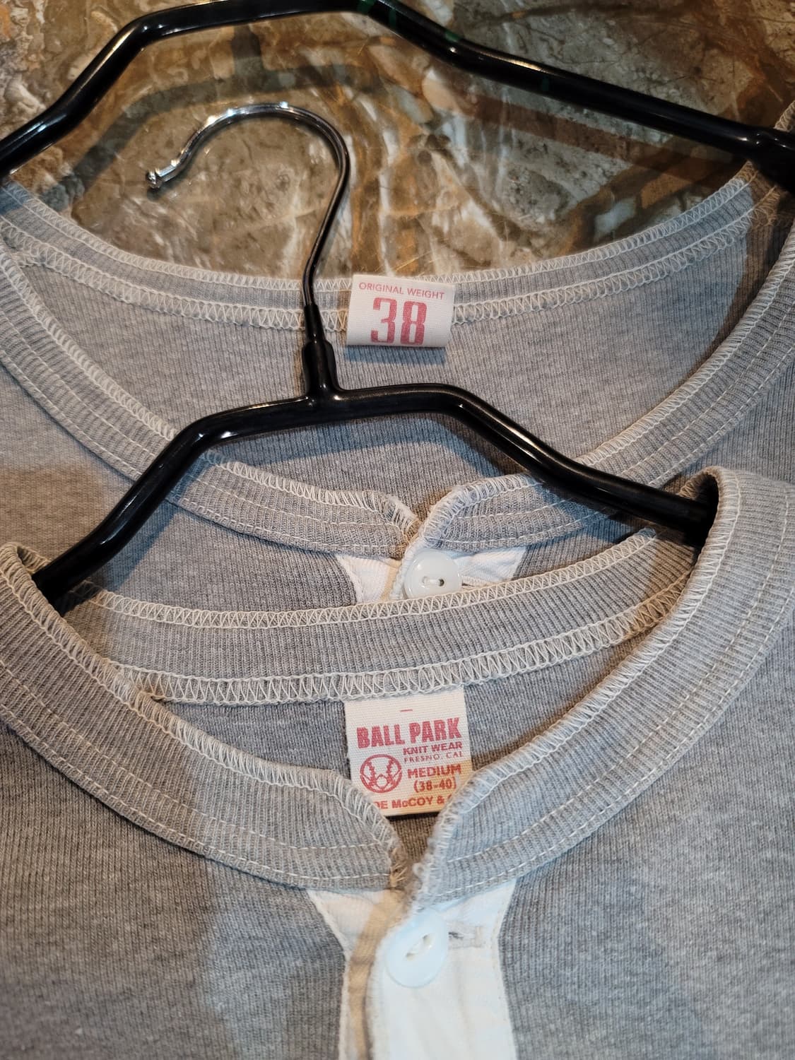 리얼맥코이 헨리넥 반팔, 긴팔 티셔츠 2장 일괄 판매 상품이미지2