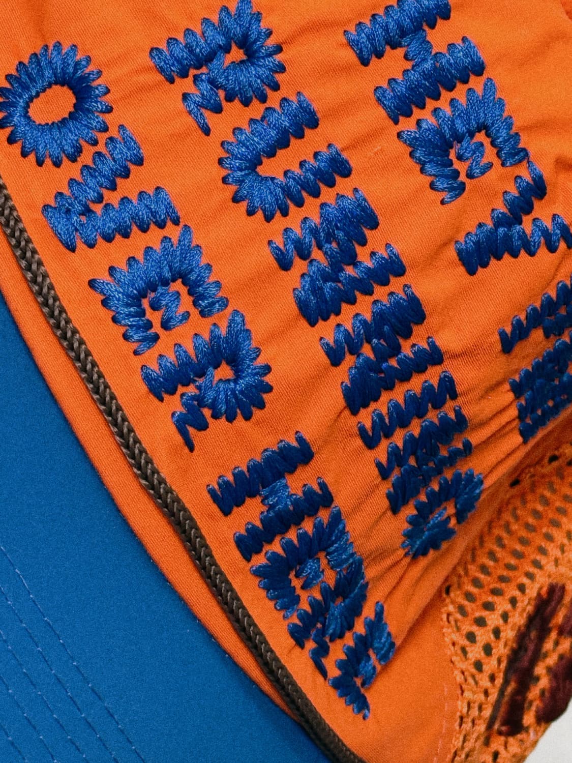 새제품 정가이하 / 알렉스조노 Alex Zono 러닝 트러커햇 오렌지블루 상품이미지4