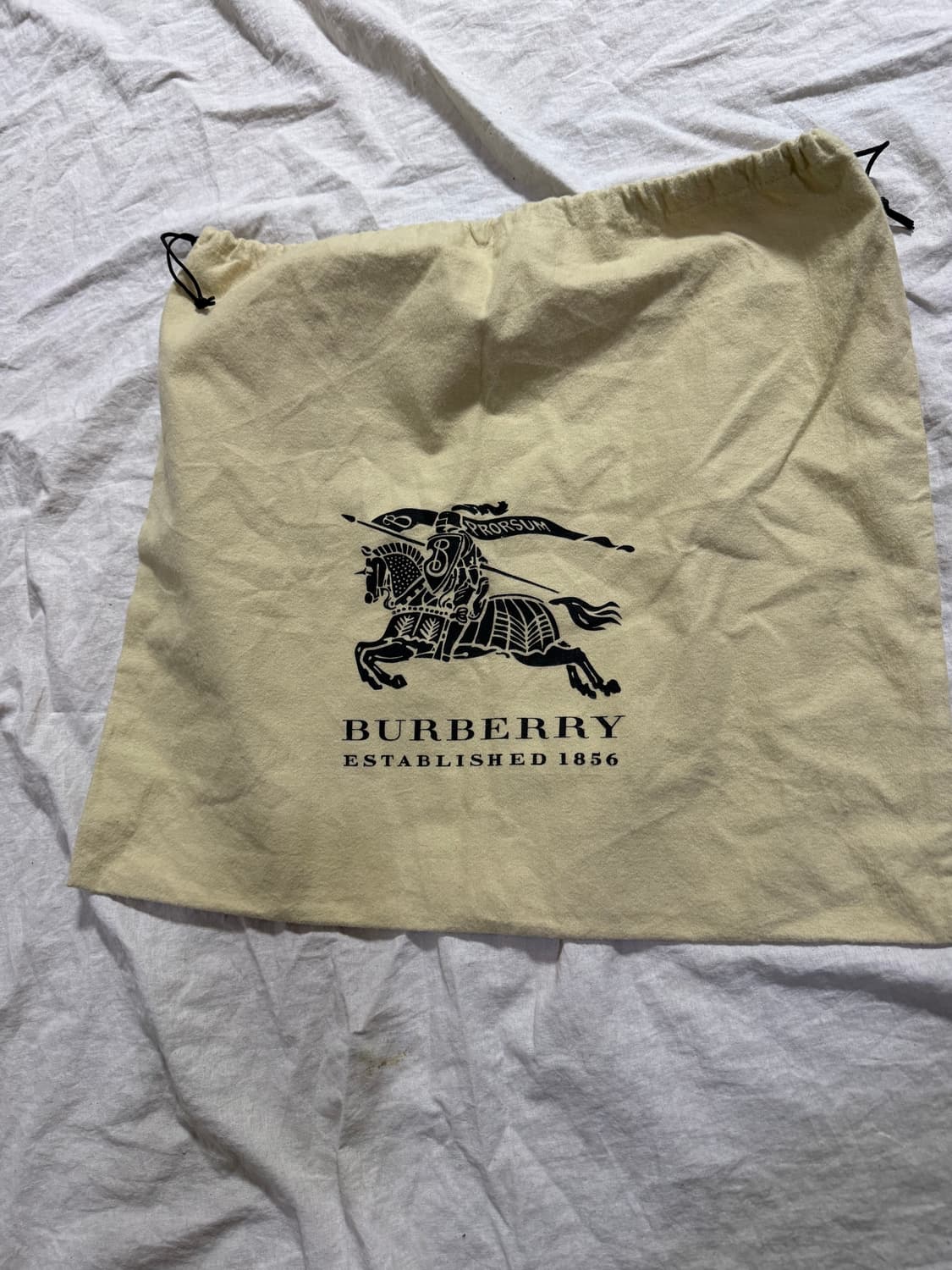 버버리 노바체크 숄더백 상품이미지10