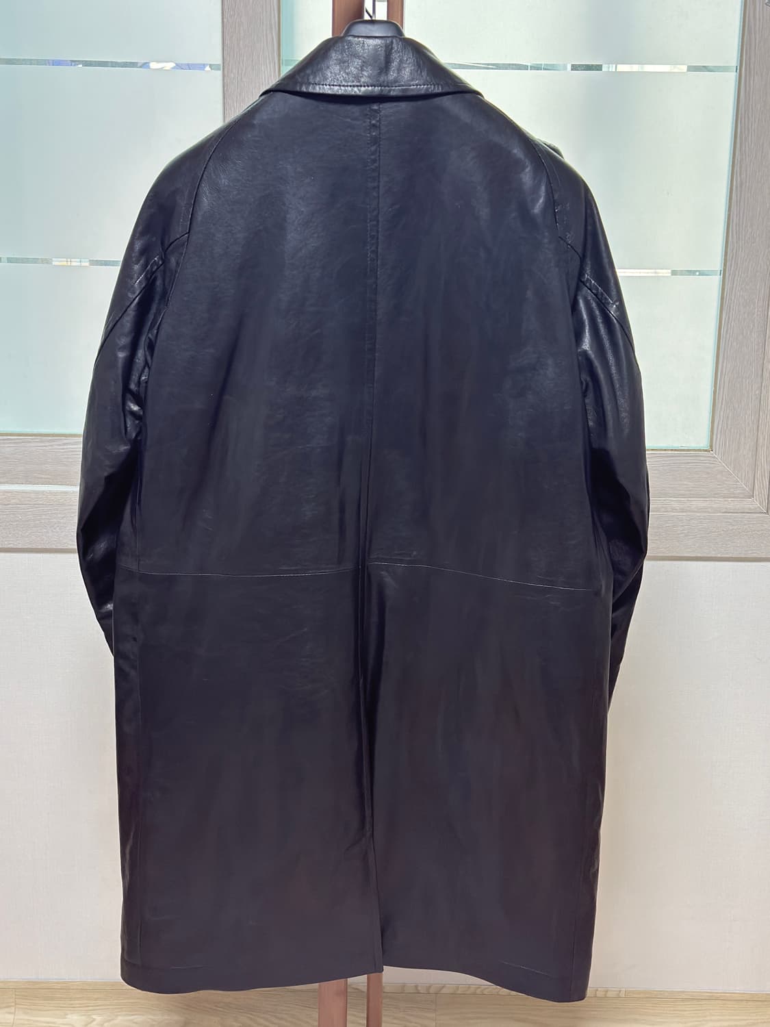 홀리선 윈터포트 베지터블 레더 코트: M / 블랙 상품이미지2