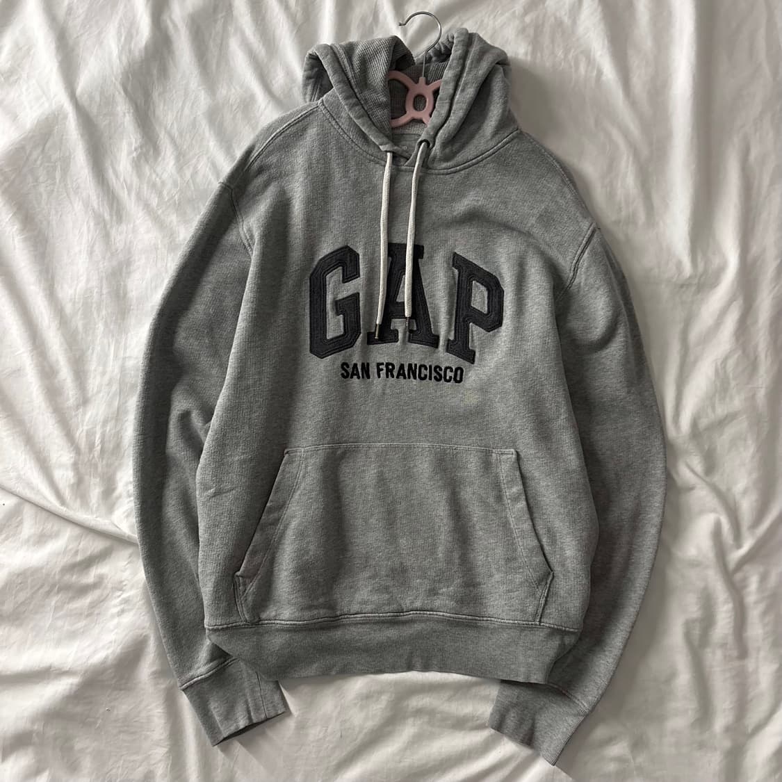 갭 그레이 후드티 상품이미지3