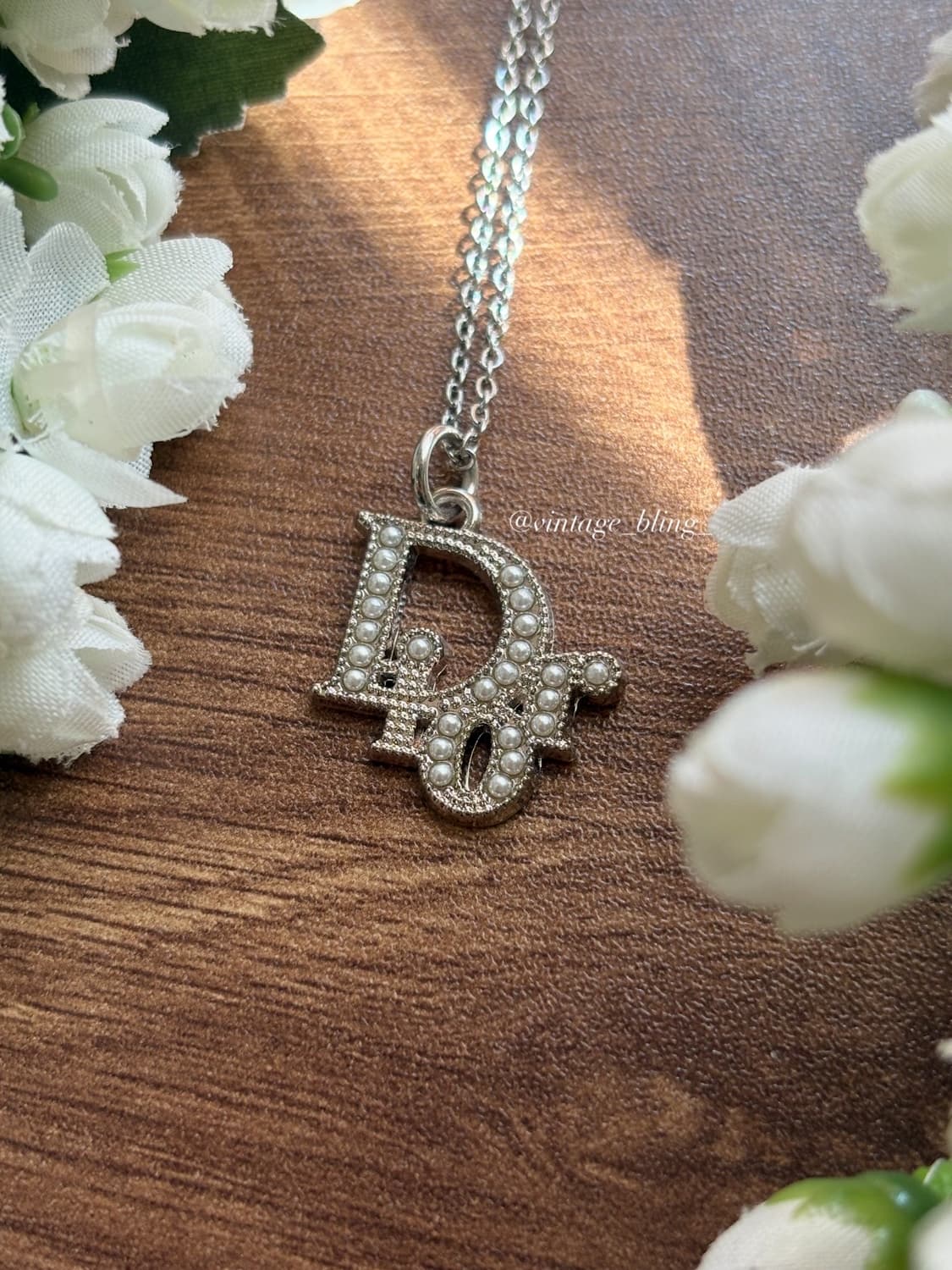 디올 클래식 로고 진주 실버 목걸이 상품이미지2