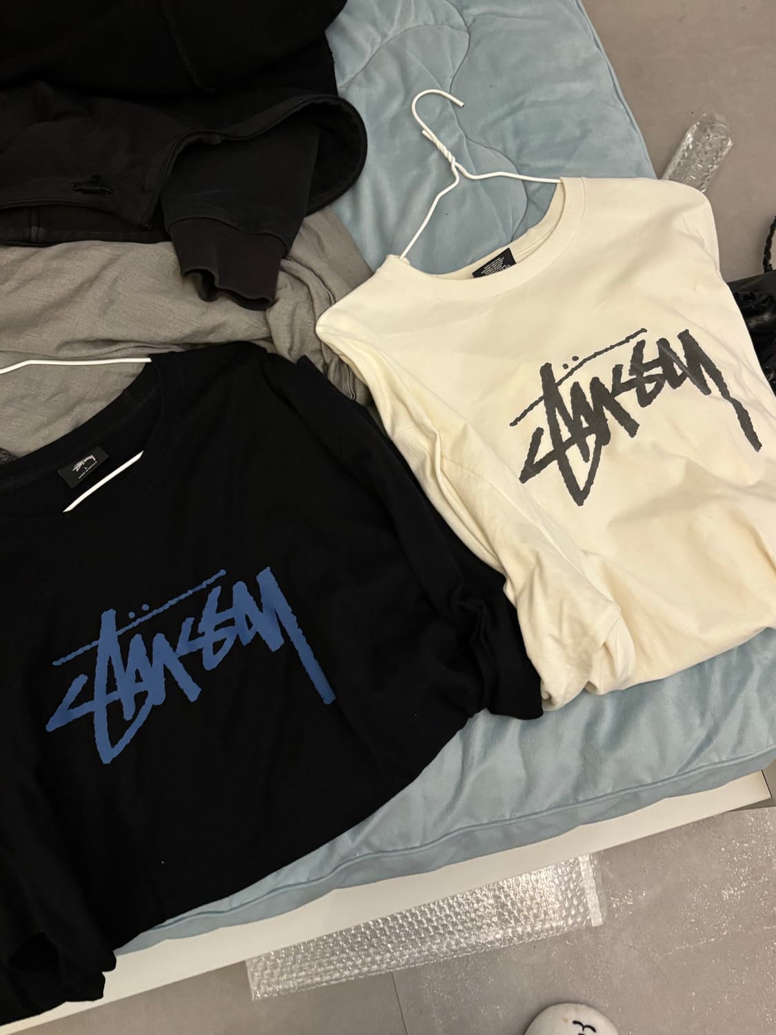 스투시 롱슬리브 블랙,화이트 상품이미지1