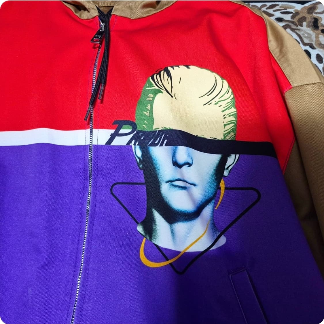 프라다 20s/s 런웨이 컬러블록 페이스 후디드 자켓 XL 정품 상품이미지2