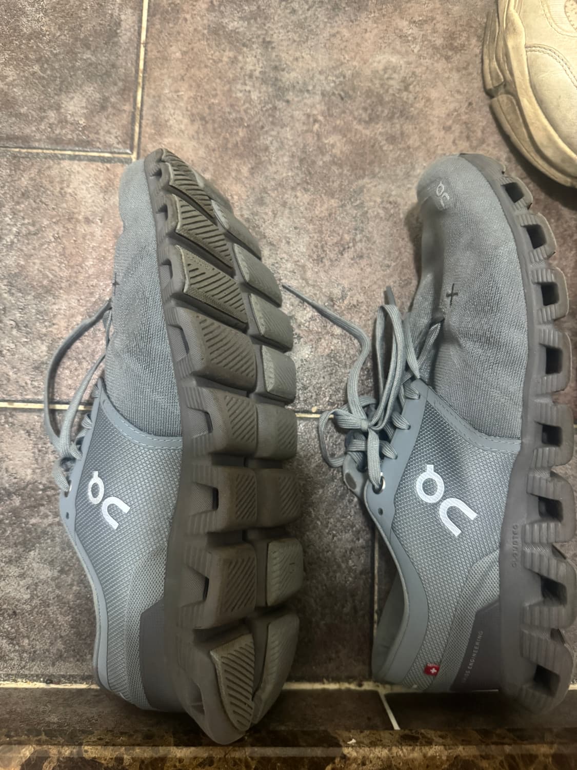 온러닝 클라우드 X 3 미스트 락 270 상품이미지2