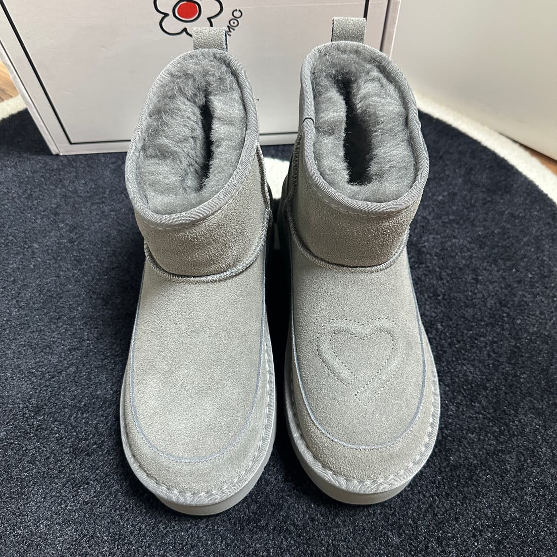 마크모크 어그 부츠 - 그레이 상품이미지4