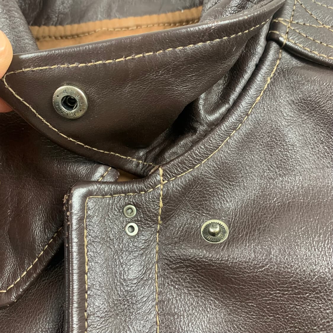 나카타 쇼텐 밀리터리 복각 A-2 레더 자켓  상품이미지3