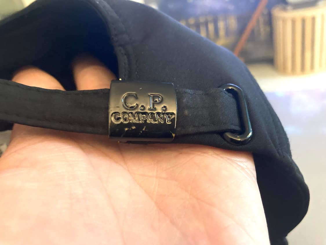 (거의 새것)CP컴퍼니 메트로폴리스 겨울 볼캡 상품이미지4