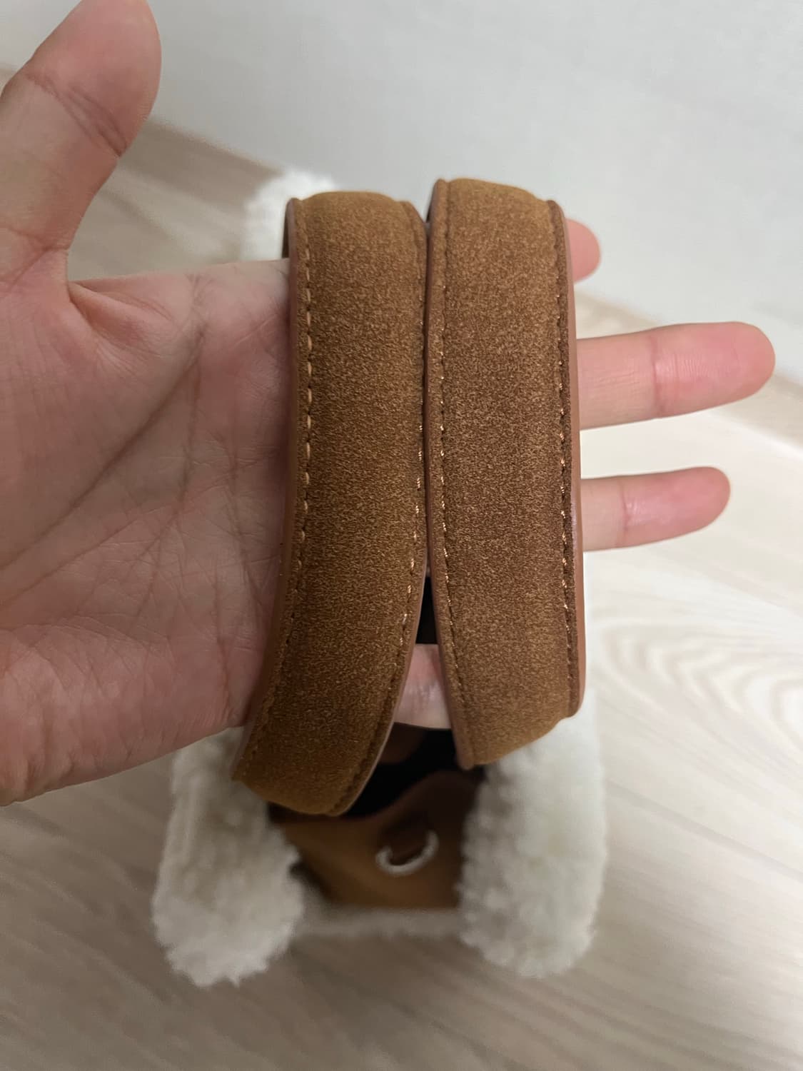 브레라 양털 디어백 브라운 상품이미지7