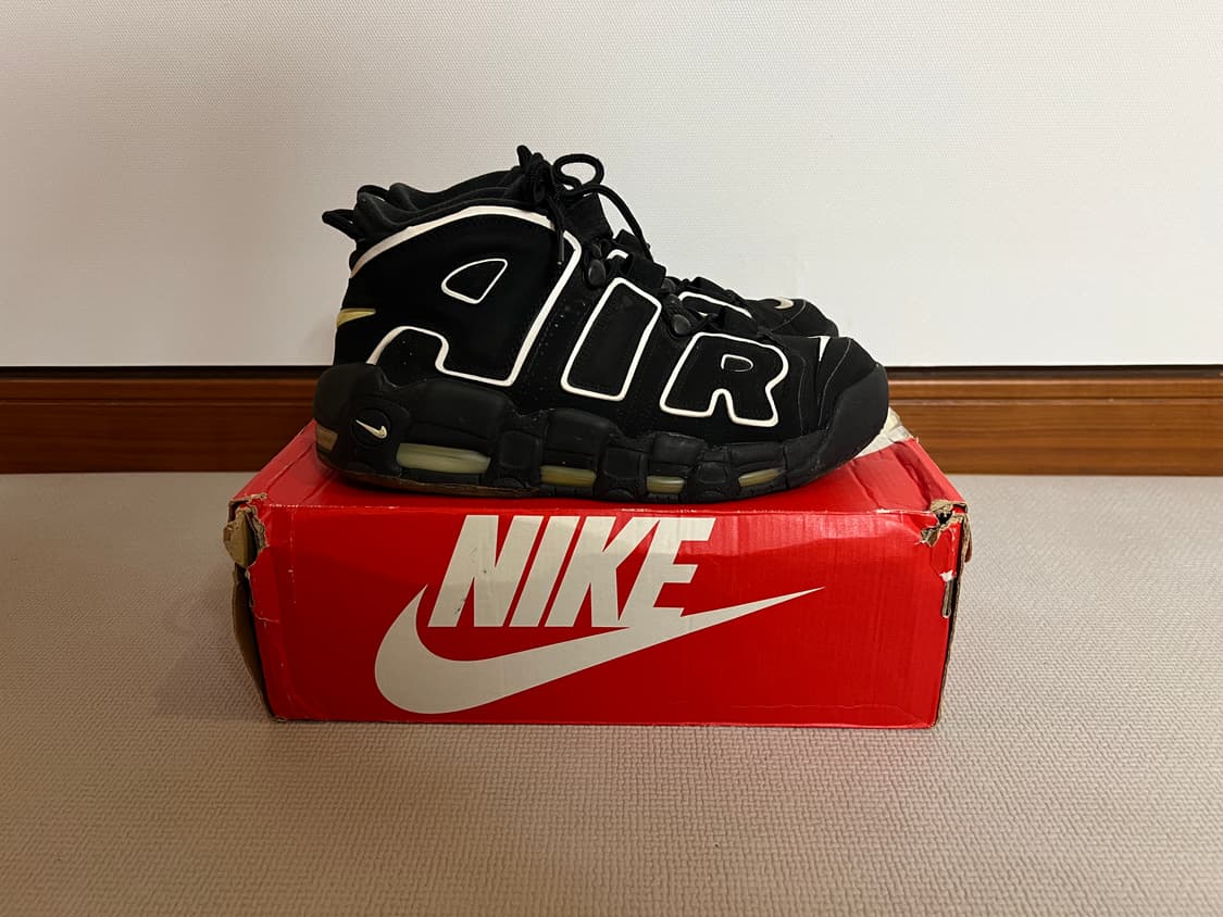 무료배송 - 나이키 에어 모어 업템포(블랙/화이트) 270 상품이미지4