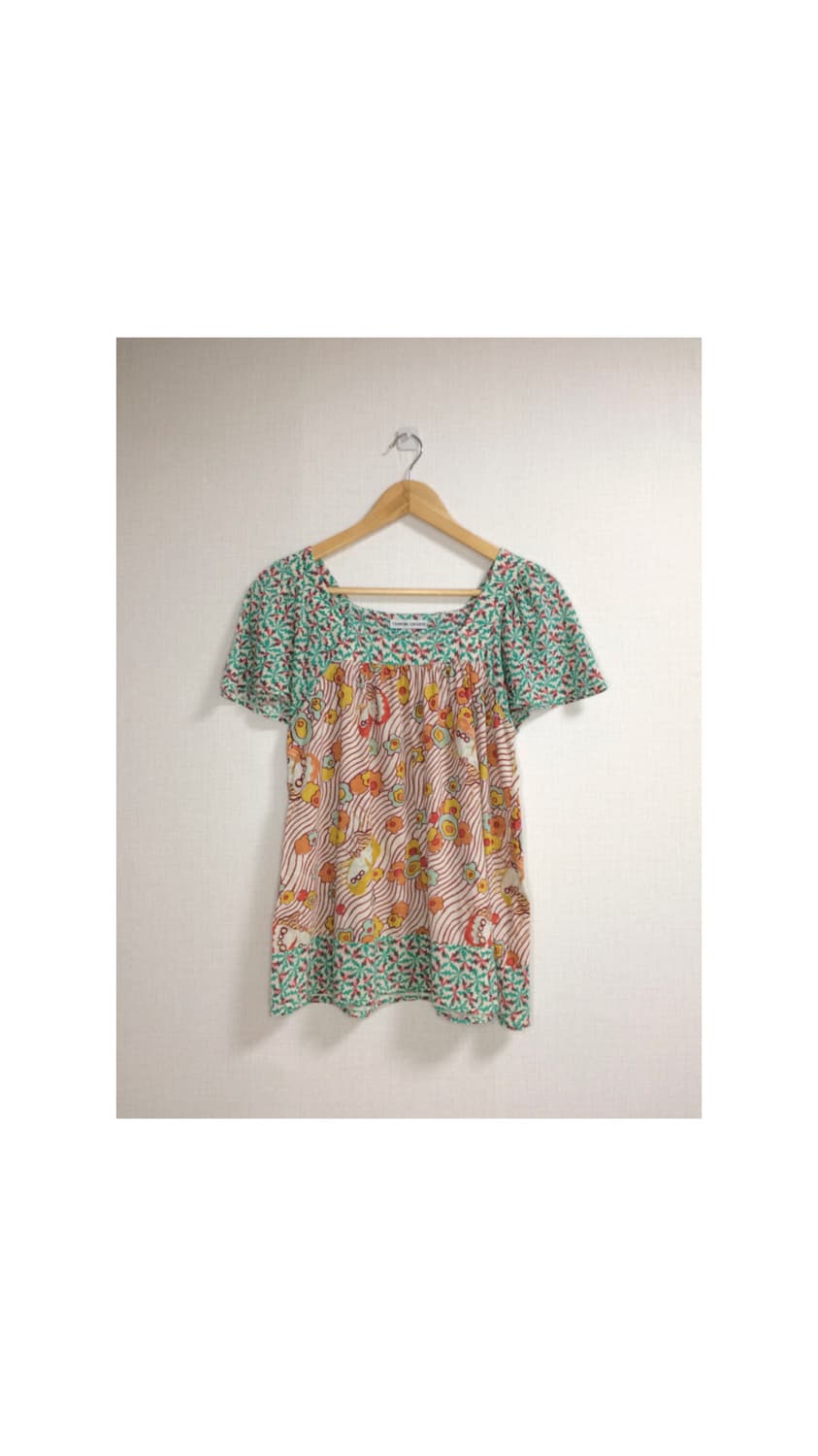 츠모리치사토 그린 핑크 플로럴 탑  상품이미지1