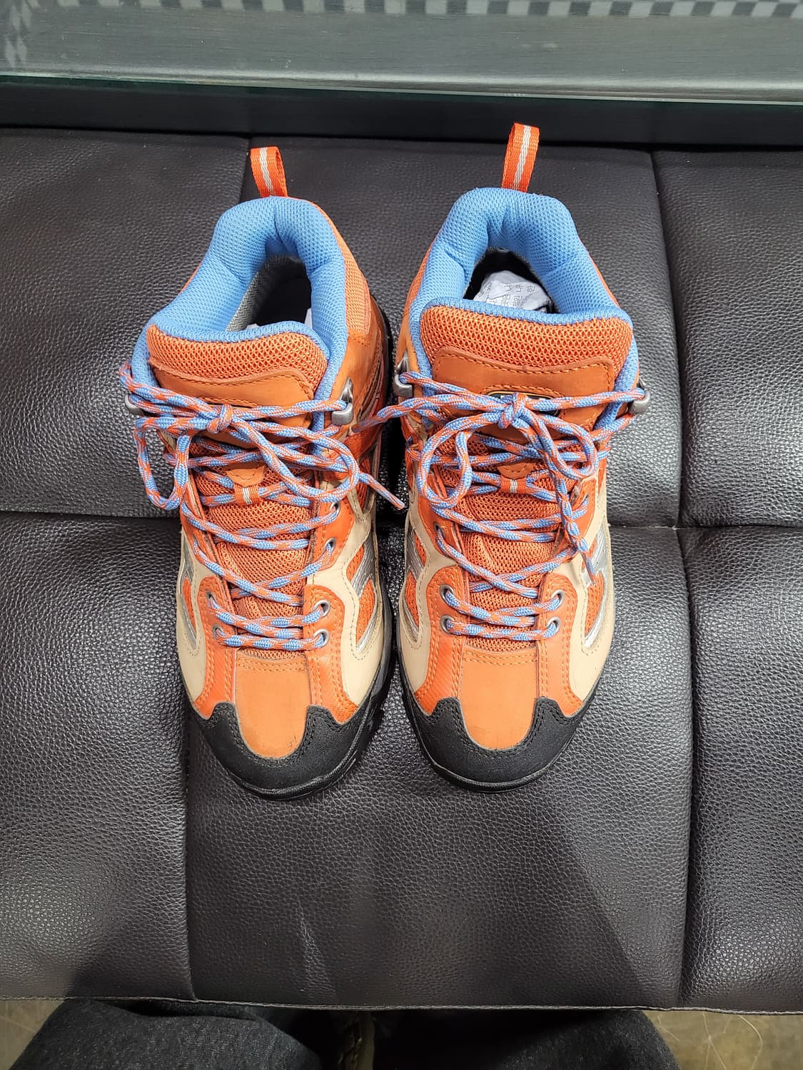 디스커버리 등산화 상품이미지1