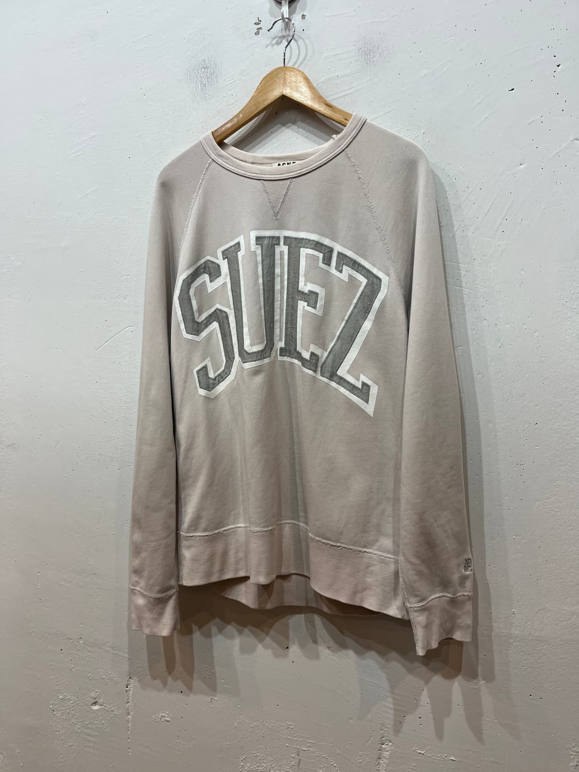 아크네스튜디오 COLLEGE SUEZ 맨투맨 스웻셔츠  상품이미지1