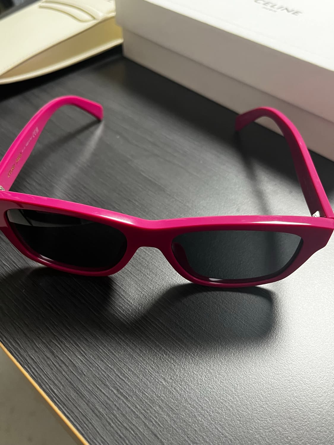 셀린느 모노크롬 선글라스 상품이미지4