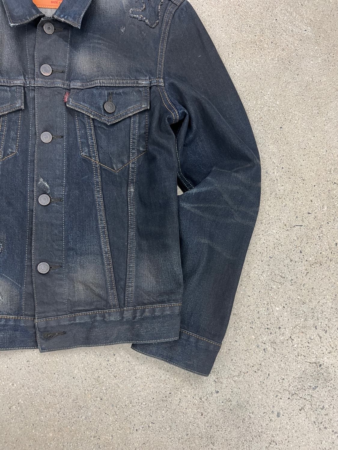 리바이스 디스트레스드 데님 트러커 자켓 상품이미지7