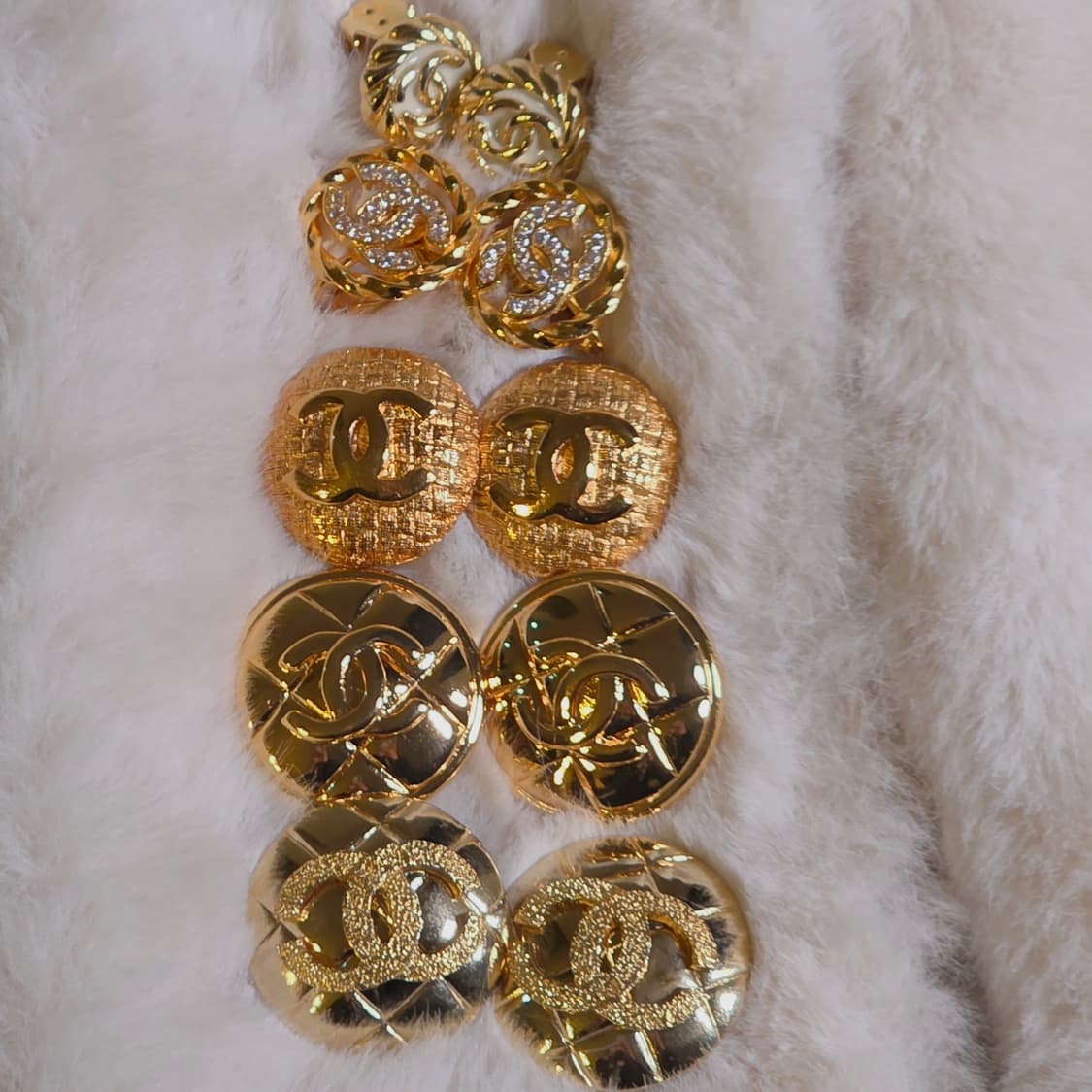 샤넬 금장 마테라쎄 cc 로고 클립온 귀걸이(귀찌) 상품이미지8