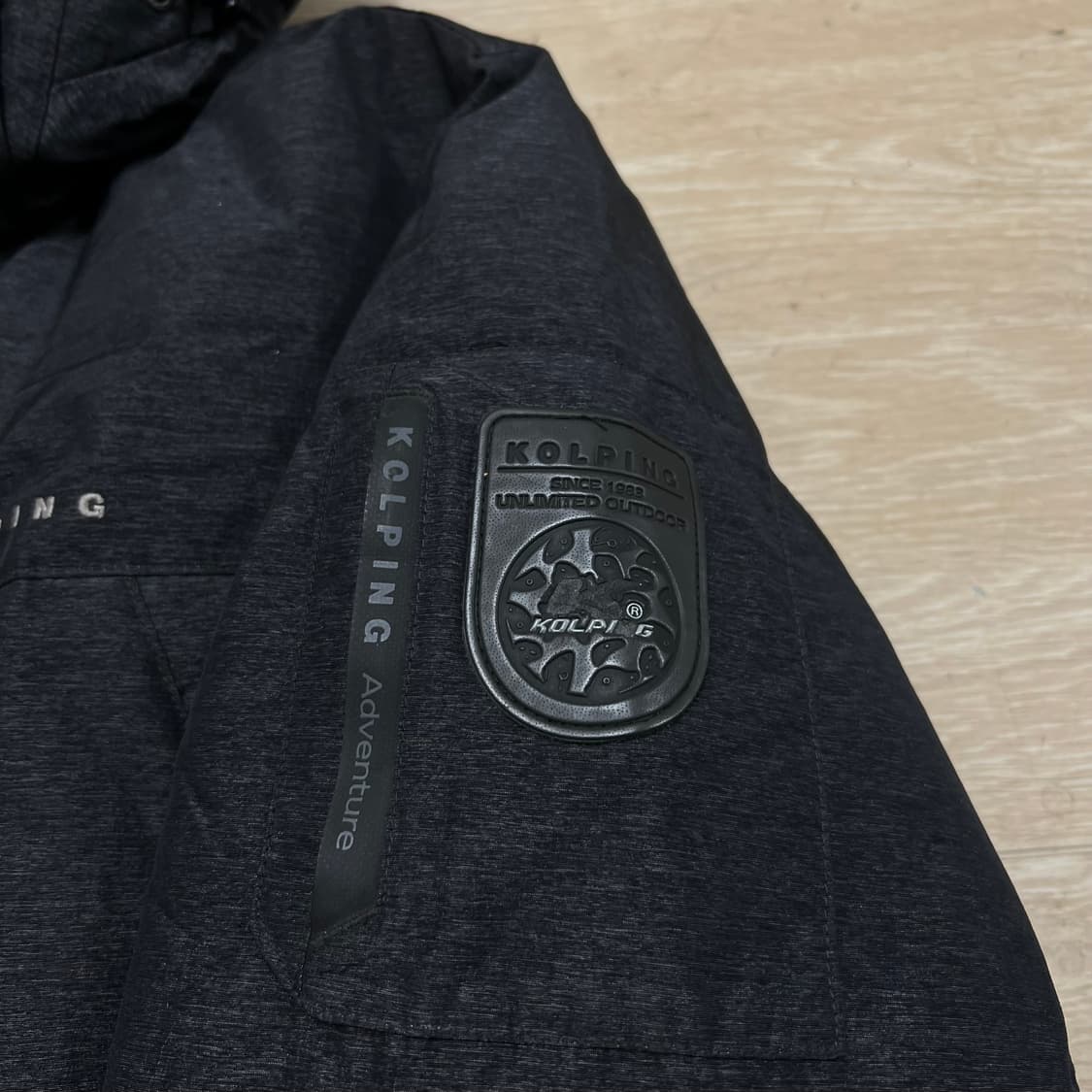 콜핑 구스다운 와펜 후드 패딩 점퍼 [차콜] L/100 상품이미지5