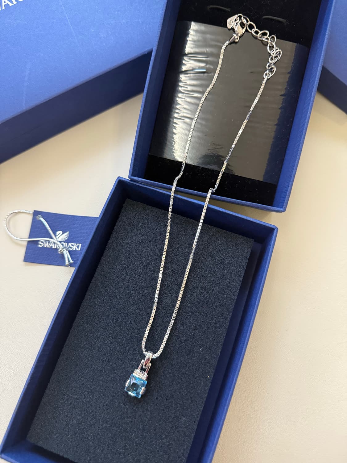 새상품) 스와로브스키 블루 크리스탈 네크리스 목걸이 은 실버 티파니 디올 상품이미지2