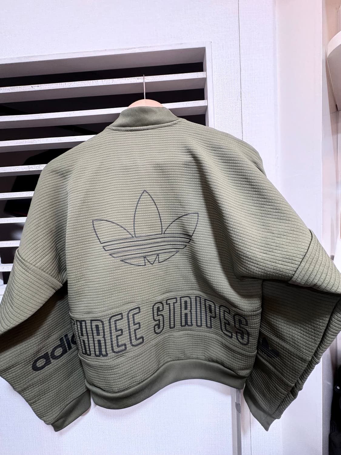 아디다스봄버자켓 상품이미지4