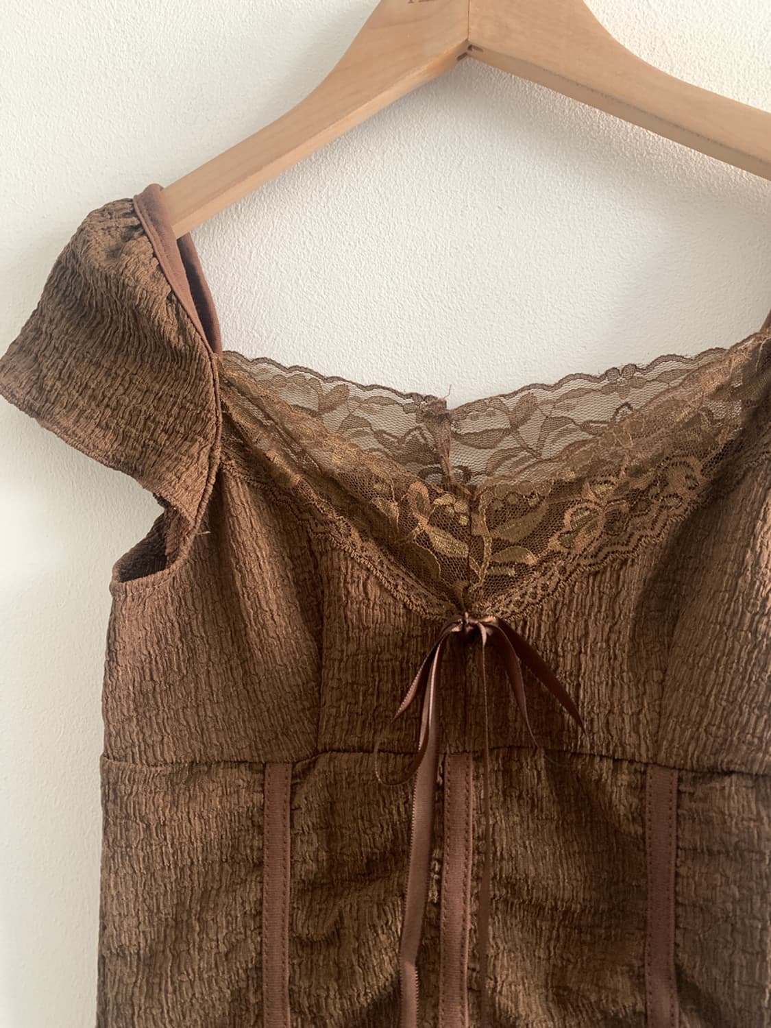 Lace v neck ribbon blouse 상품이미지3