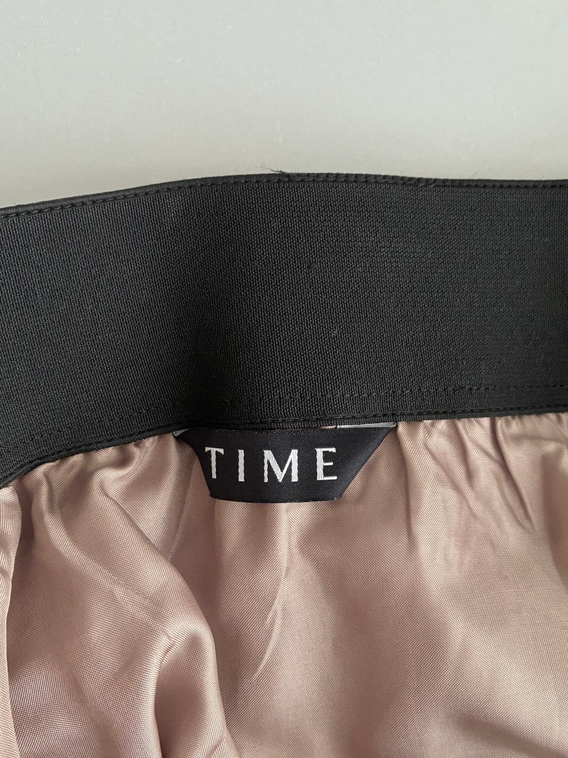 64-94) 한섬 타임 23 TIME 나일론 롱스커트 베이지 상품이미지4