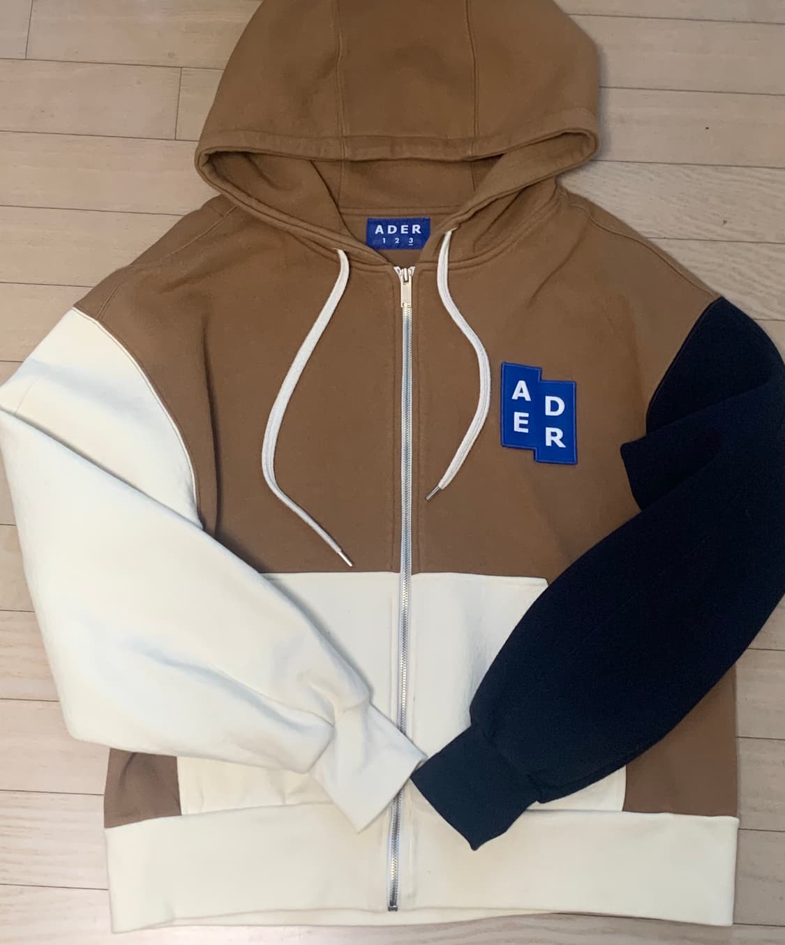 아더에러 후드집업 사이즈 3 상품이미지1