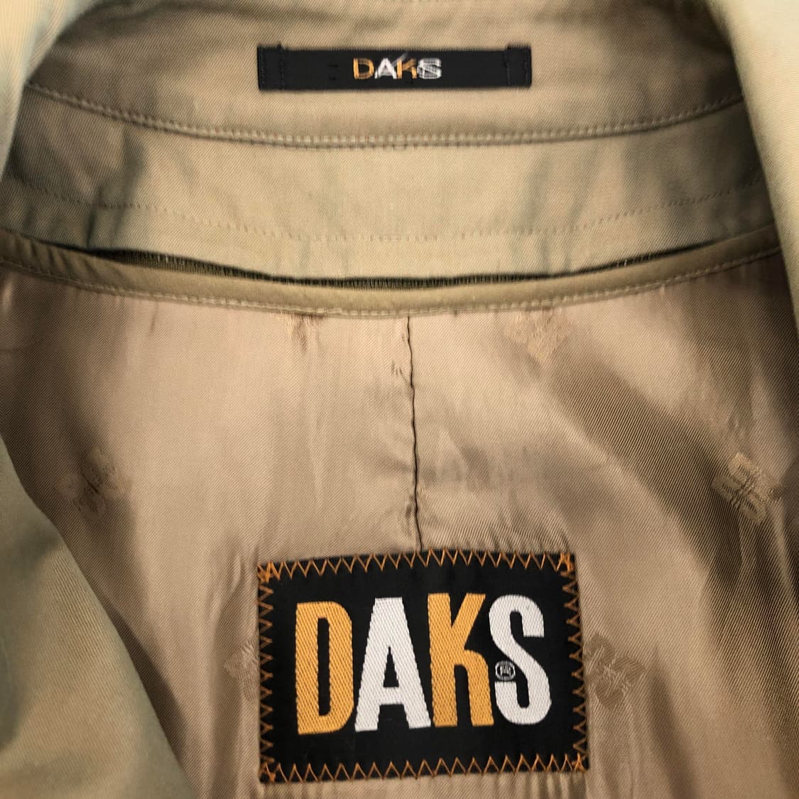 닥스 트렌치코트 95 사이즈 벨트분리가능 상품이미지6