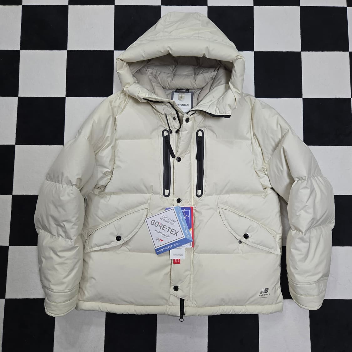 L 뉴발란스 x 이스트로그 스카이 트룹스 유러피언 고어텍스 구스다운  상품이미지1