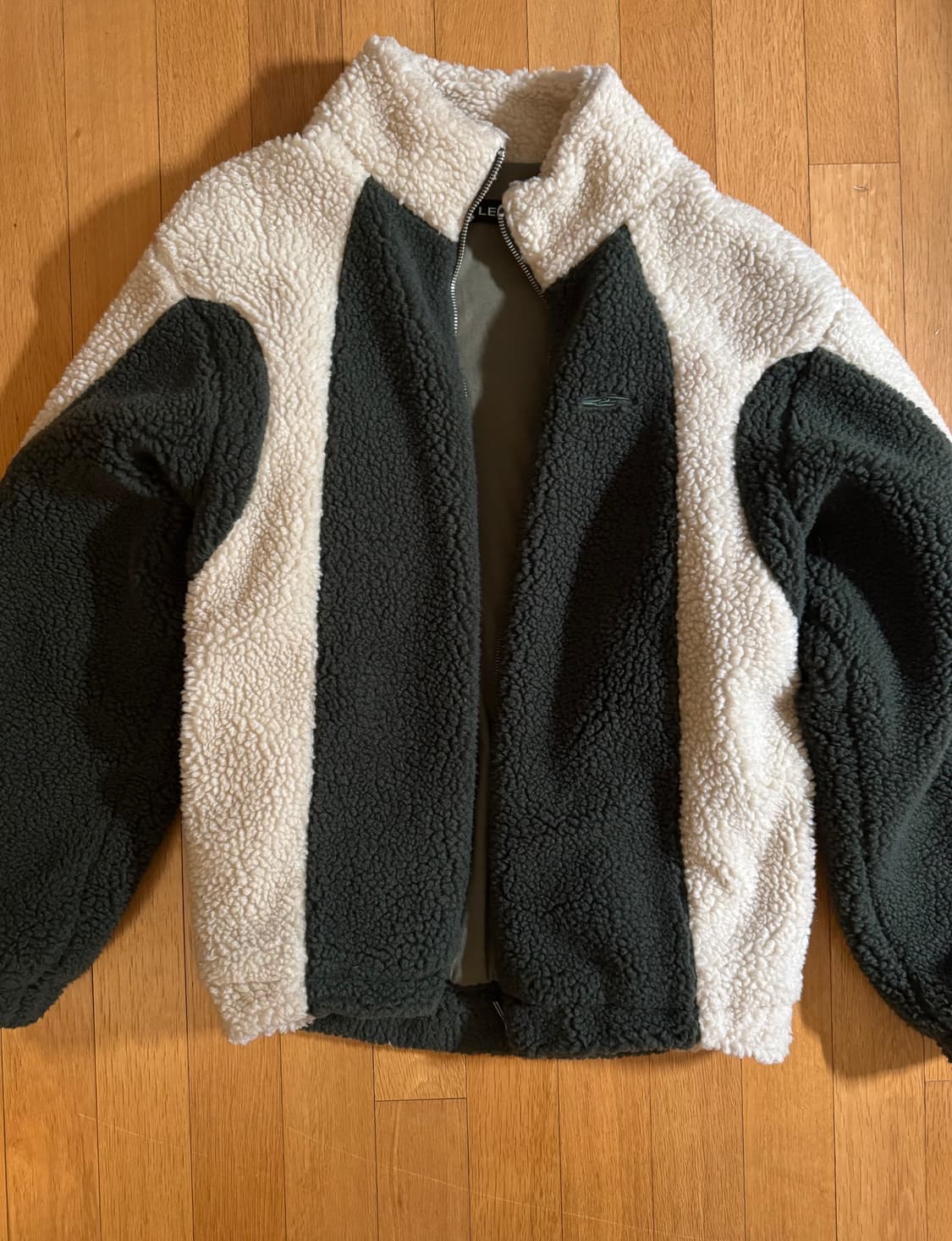 엘이이와이 후리스 카키 상품이미지2