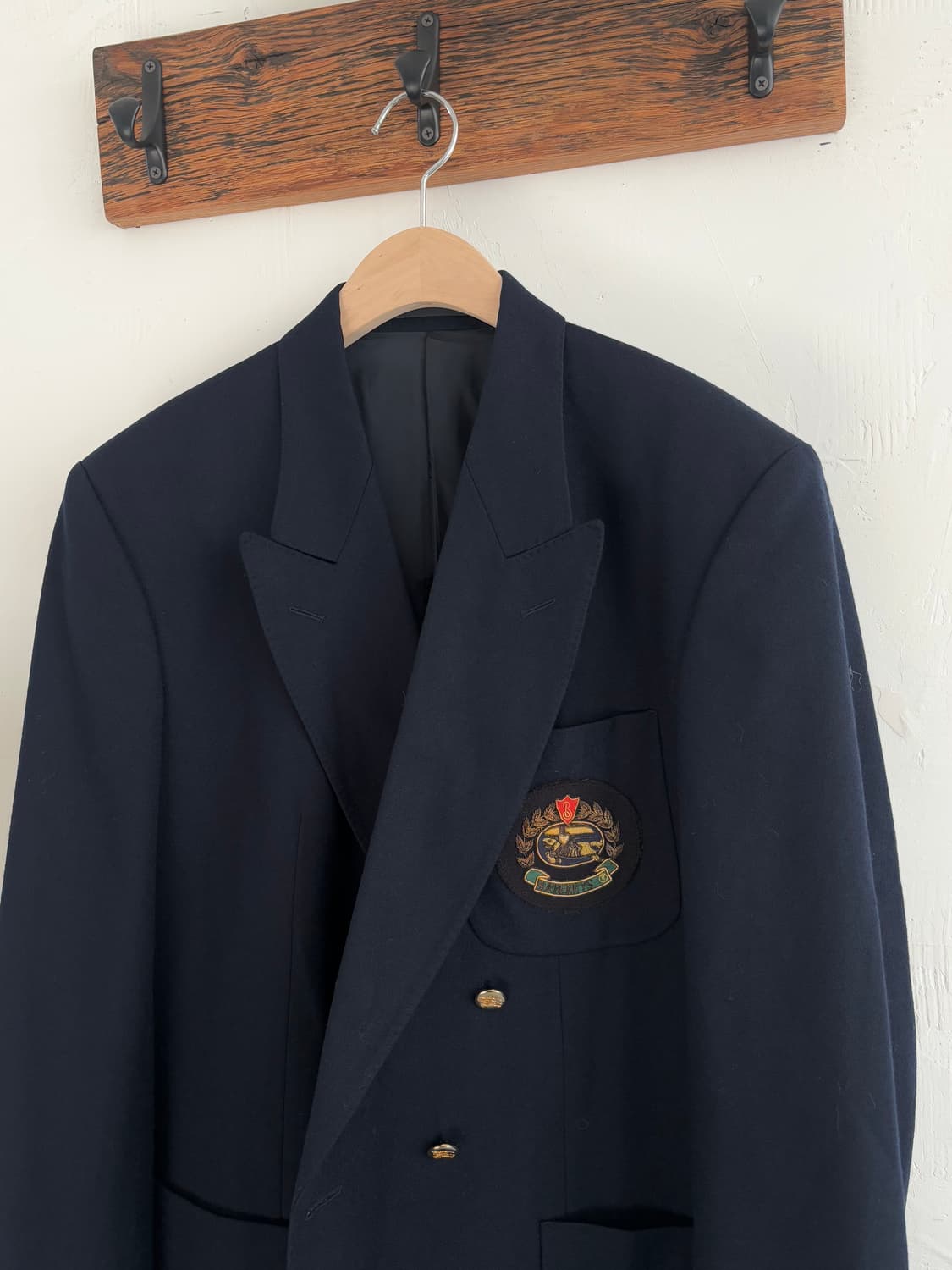 Burberry 버버리 크레스트 로고 네이비 금장 더블 블레이저 상품이미지5