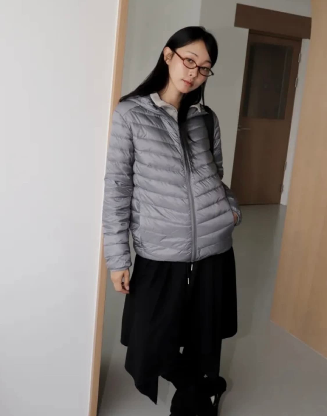 새상품) 원더원더 넥시 울트라 라이트다운 후드 경량패딩 상품이미지3