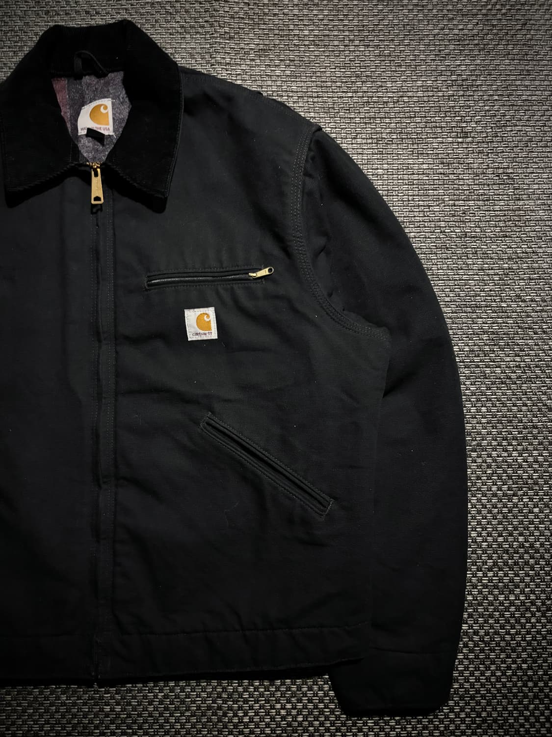 칼하트 디트로이트 J001 BLK L/R 상품이미지3