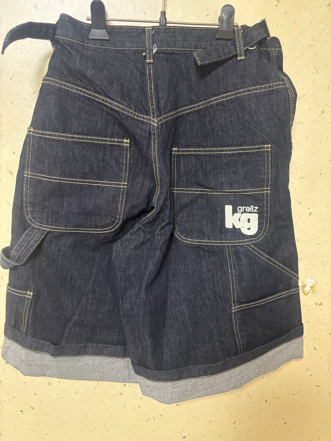 그레일즈 버뷰다 바지 상품이미지3