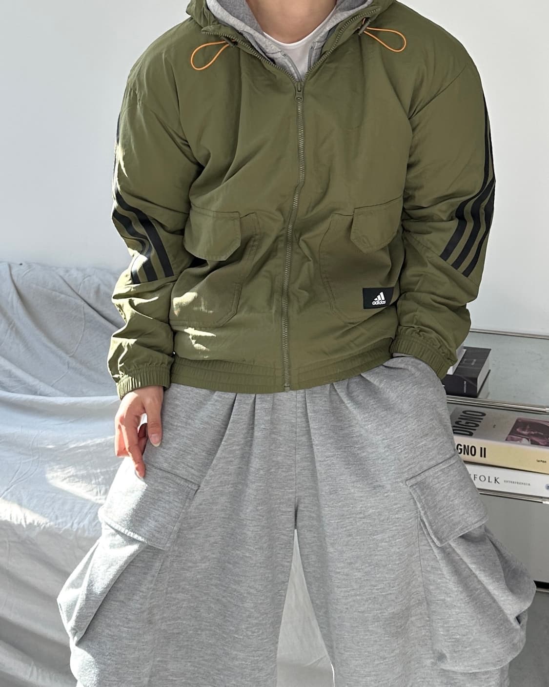아디다스 FI 우븐 카키 바람막이 M 상품이미지2