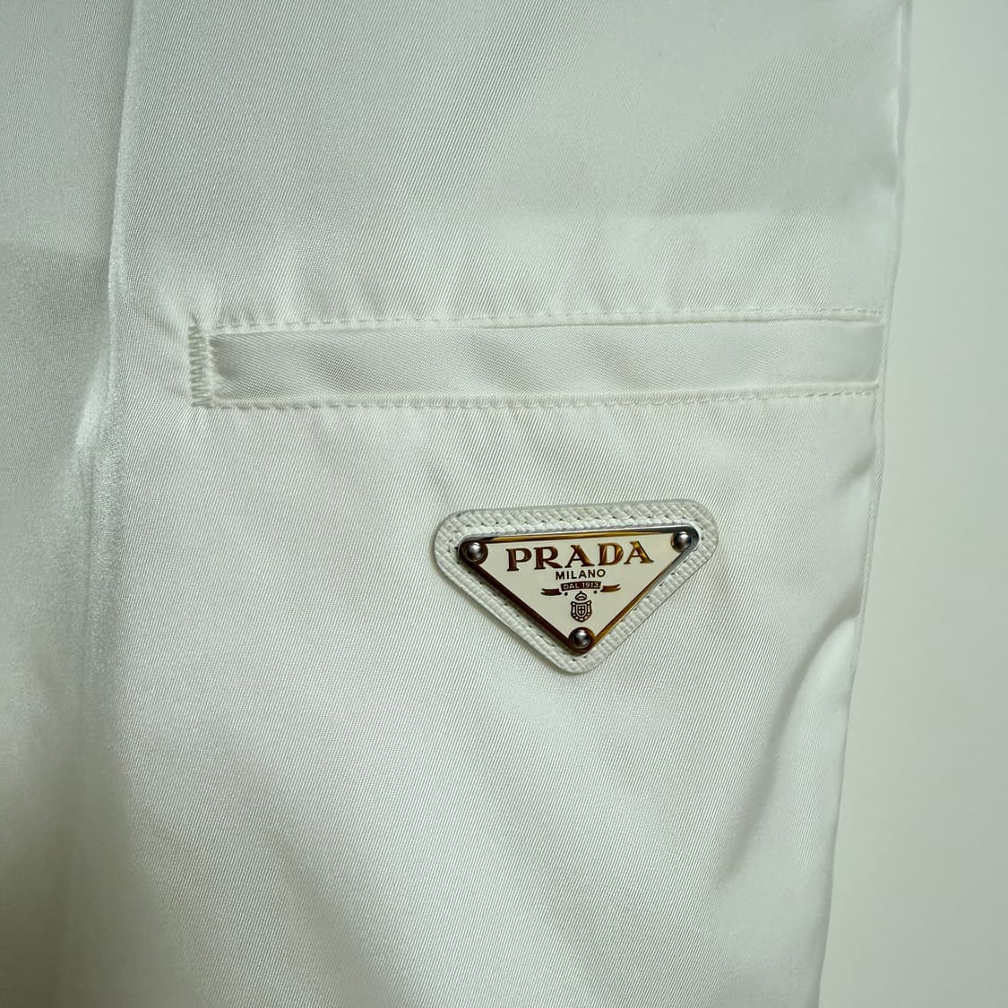 PRADA 프라다 리나일론 버뮤다 팬츠 50 상품이미지4